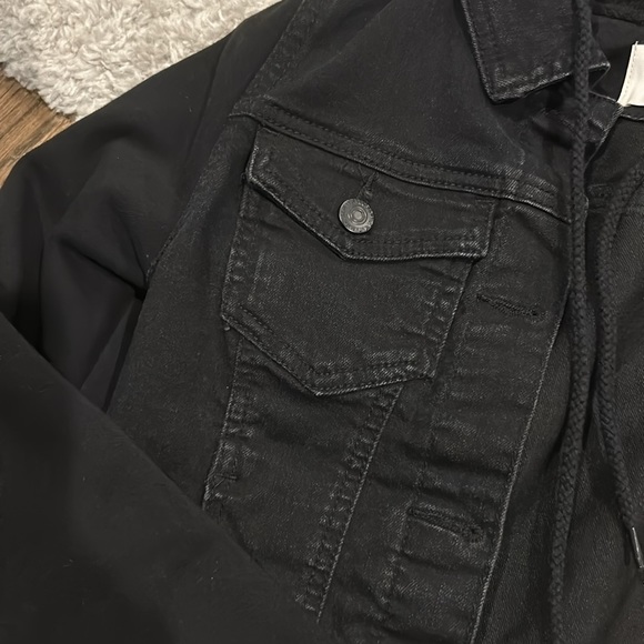 Jean Jacket - Picture 3 of 6